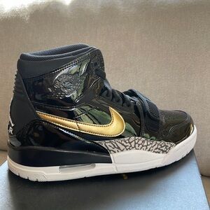 Air Jordan Legacy 312 Men’s size 10